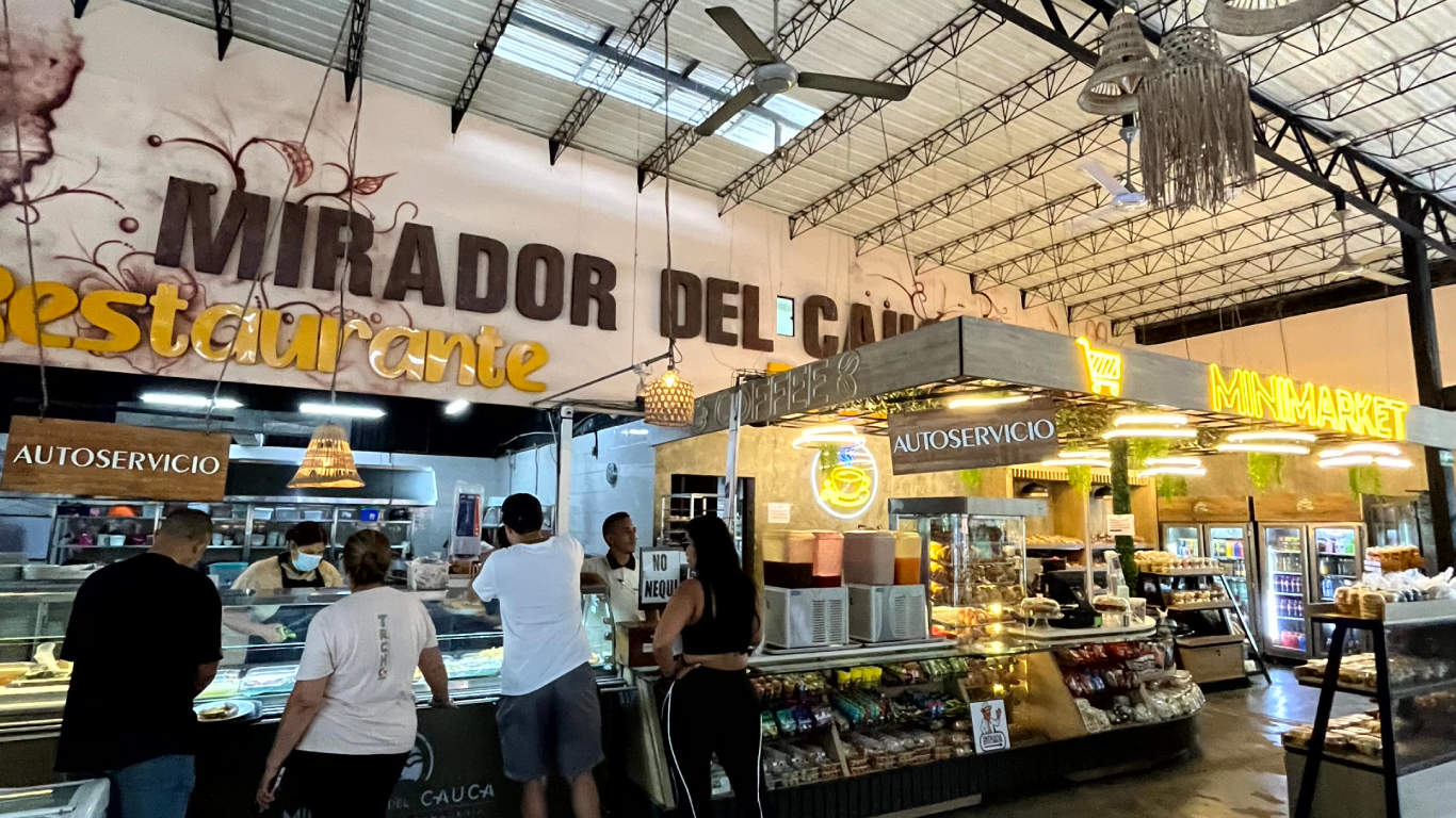 Interior del Mirador del Cauca, La Pintada